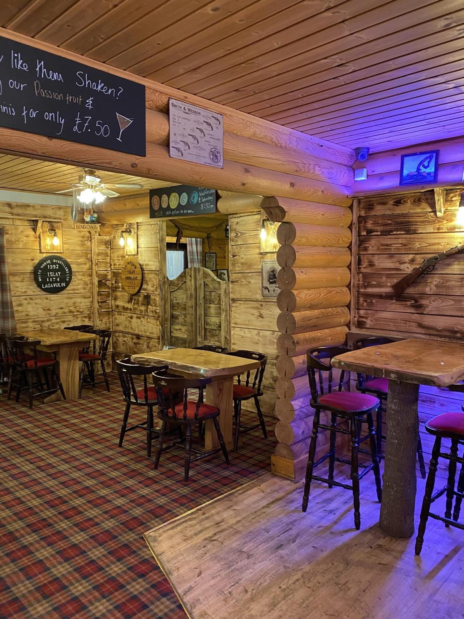 Angie'S Haven, Superb 2 Bedroom Lodge With Hot Tub - Sleeps 6 - Felmoor Park Morpeth Dış mekan fotoğraf